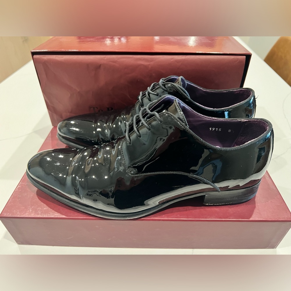 Formal Vernice Leather Dress Shoes (Used once). Groom.